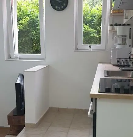 Allure 2 Apartment Kornic
